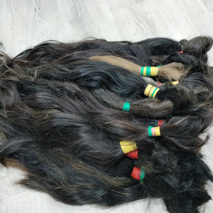 Натуральные волосы