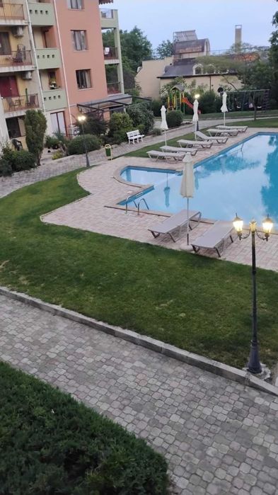 Градинарски услуги, озеленяване, подрязване на жив плет и почистване