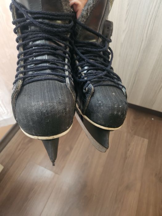 Кънки за лед Bauer 42