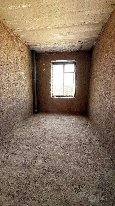 Коробка холатида хонадон сотувда