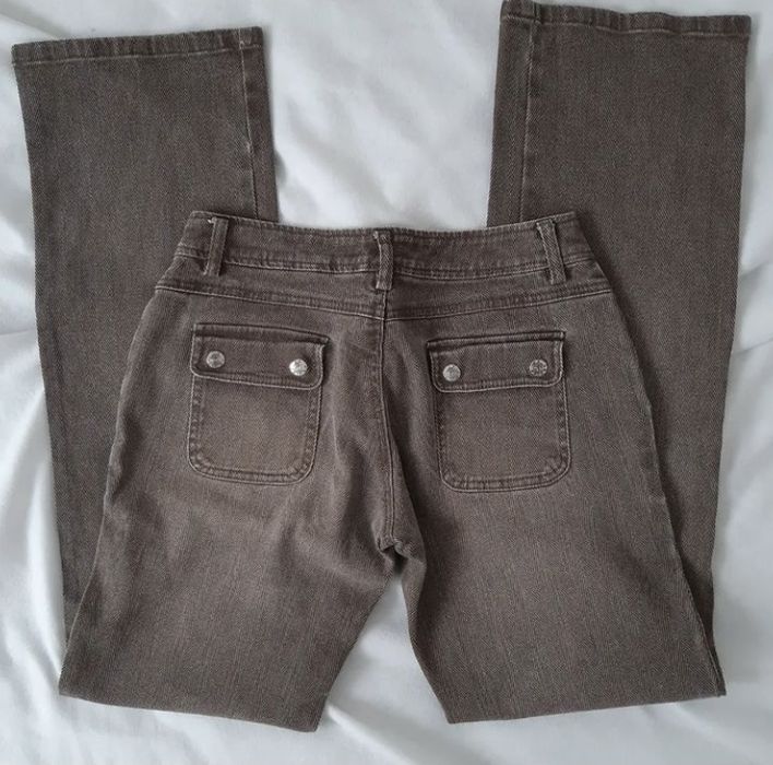 pantaloni cu talie joasa