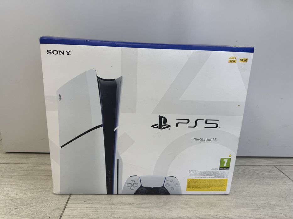 Playstation 5 Disck plus un joc Fifa 22