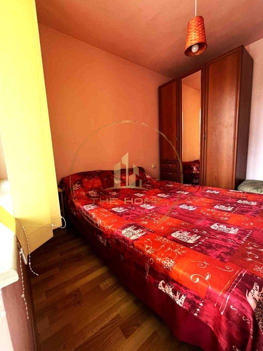 Дава се под наем Тристаен апартамент в Варна, Център - 72 кв.м за 550 € - Снимка #3