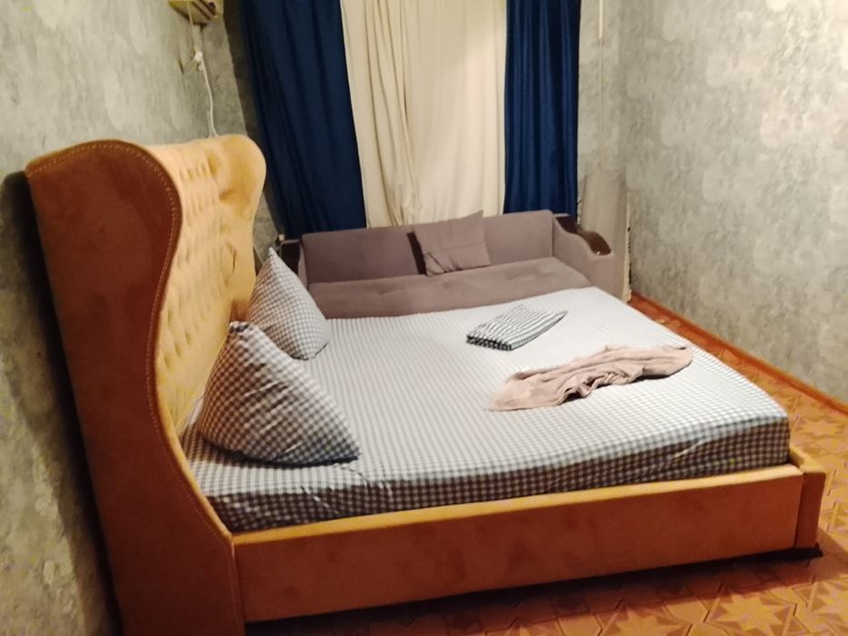 Авангард 2мкр 22  дом  ночь.