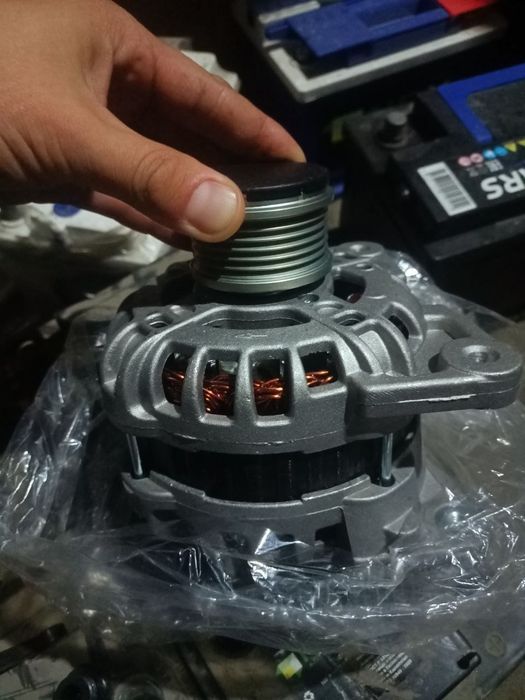 Генератор Лада Ларгус, Веста Рено логан