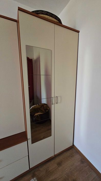 Mobila living si canapea extensibila