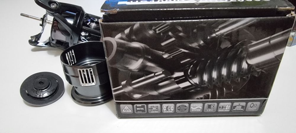 Спининг макара 2000s