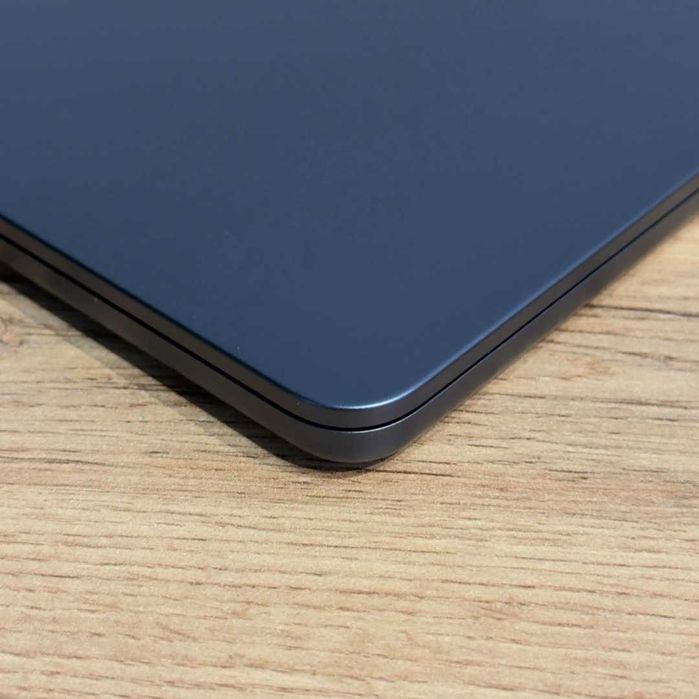 MacBook Air 13 M3 SSD 512GB RAM 8GB Midnight - GARANTIE 12 LUNI | TrueGSM