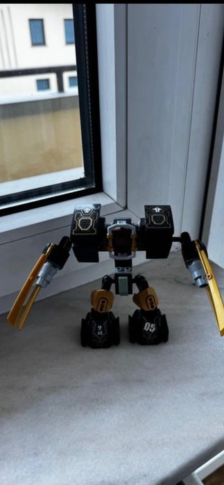 Lego Ninjago Rebooted 70723 Thunder Raider