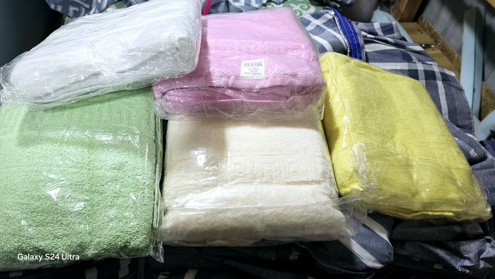 Полотенце матрасы одеало подушки