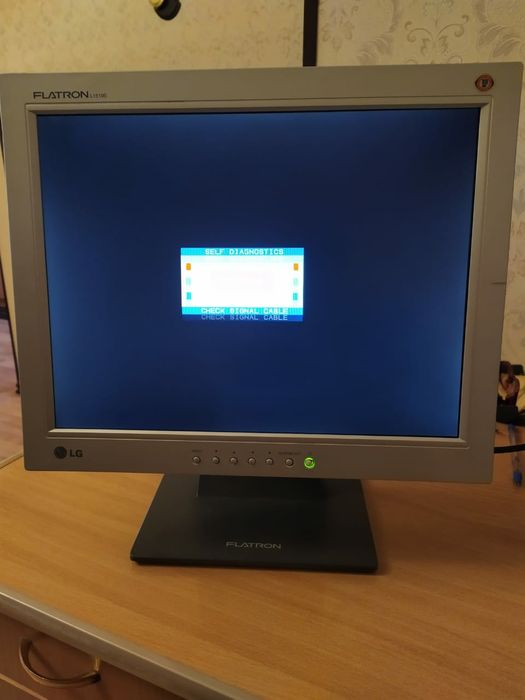 Монитор на ПК в хорошем состоянии