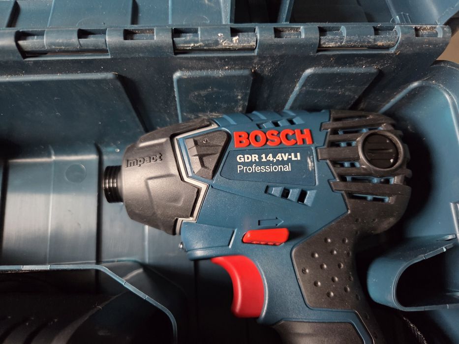 Filetanta cu impact Bosch 14v