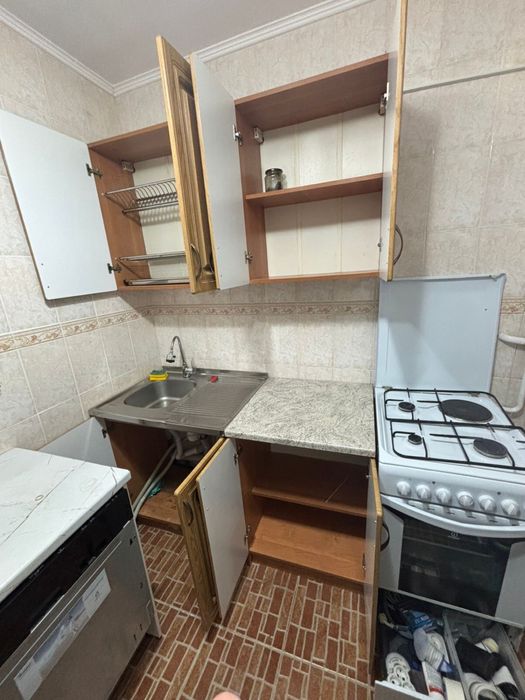 Кухонный гарнитур шкаф