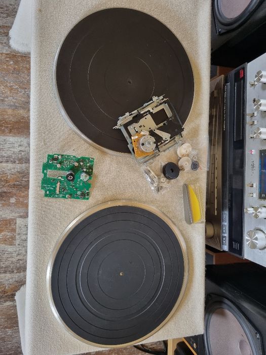 Pachet dif componente minidisc Sony, 2 buc Slipmat pickup,platane, etc