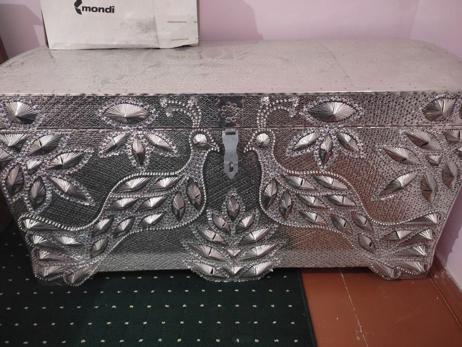 Продается Сандук