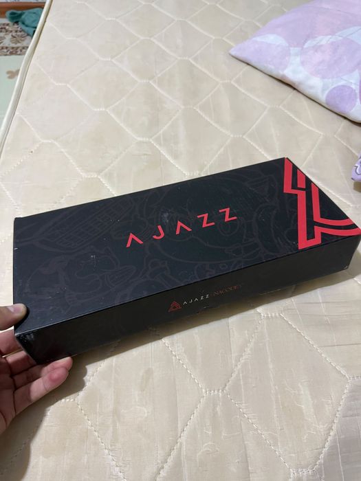 Мышка от Logitech и клавиатура Ajazz