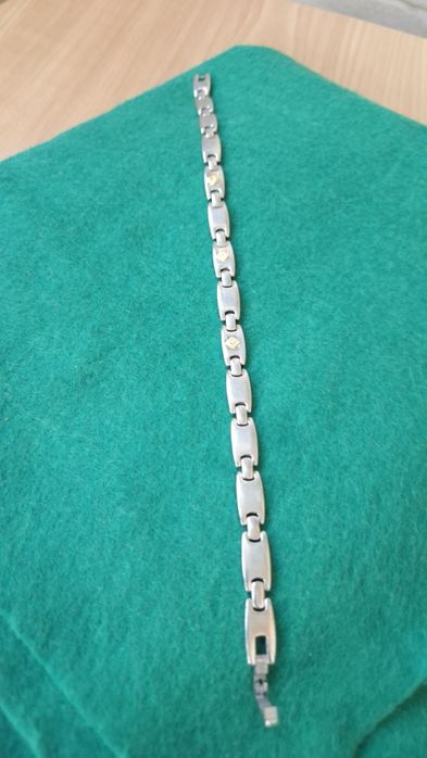 Brățară inox cu ornamente din aur