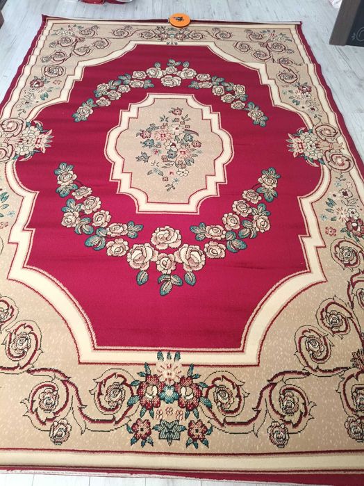 Продаю ковры на 2х3