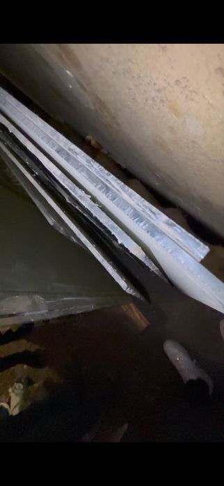 Стекла листы б/у срочно