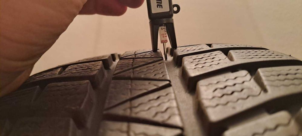 зимни гуми 195/55R16 4бр Sumitomo 1955516 без забележки