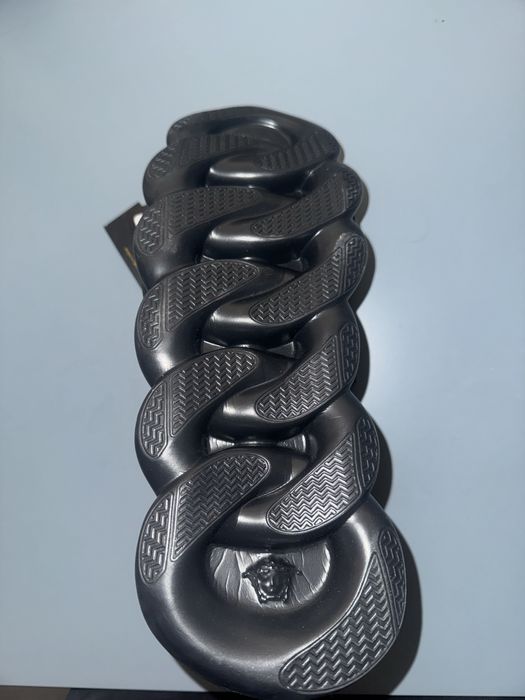 Versace Chain Reaction