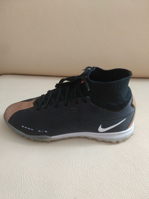 Футбольные сароконошки