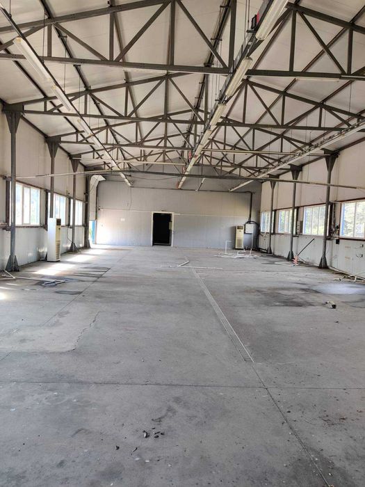 Дава се под наем Промишлена сграда в Клисура - 1527 кв.м за 1500 € - Снимка #10