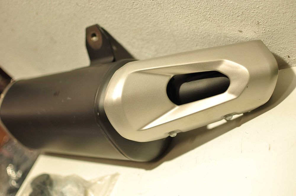 Toba sei stop Yamaha Fz8