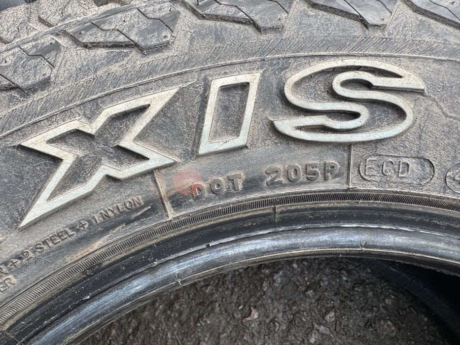 MAXXIS A/T 215/70/R16