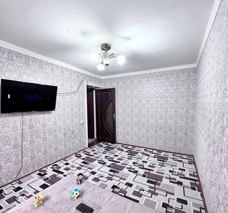 Продается 2 комнатная квартира Чиланзар 24 квартал ор Ширин ресторан