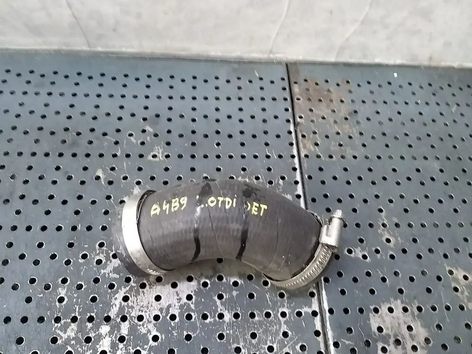 Furtun tub intercooler 2.0 tdi audi a4 b9 8w 04l145828b