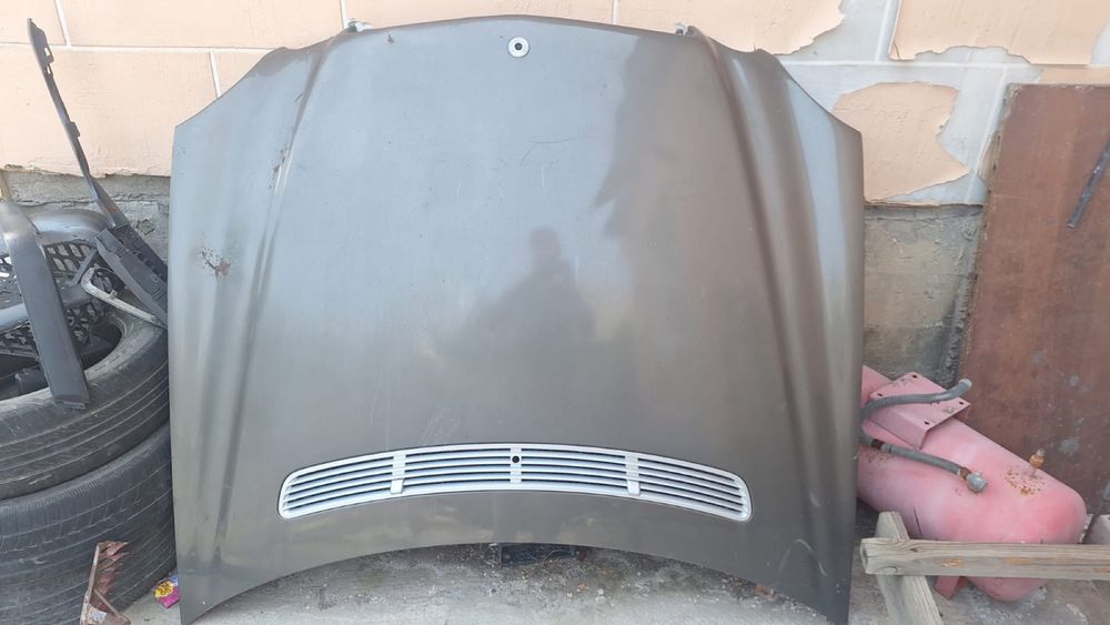Капот для Mersedes W210/S210