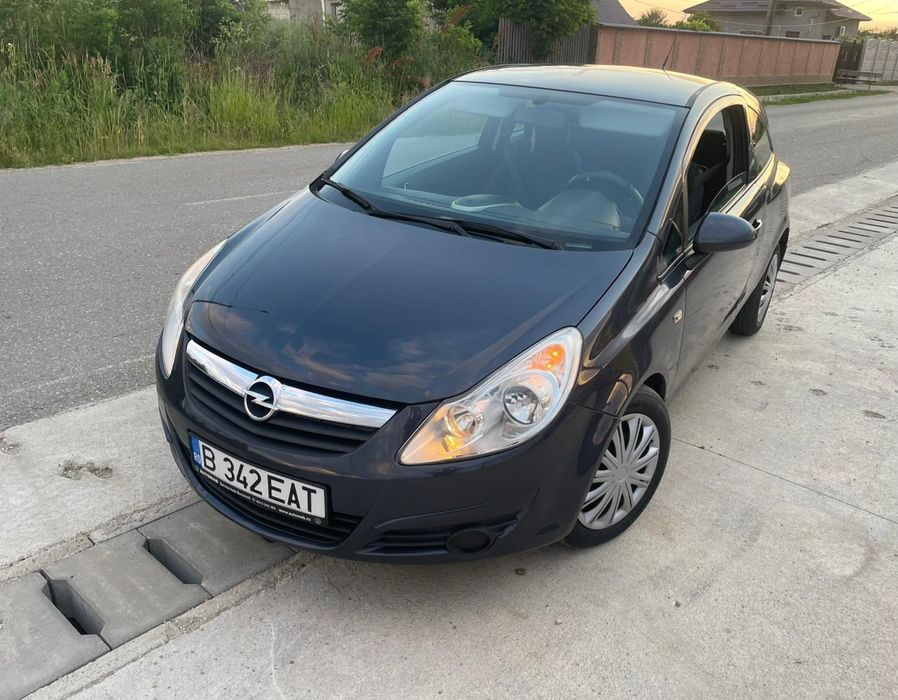Vând schimb opel corsa d