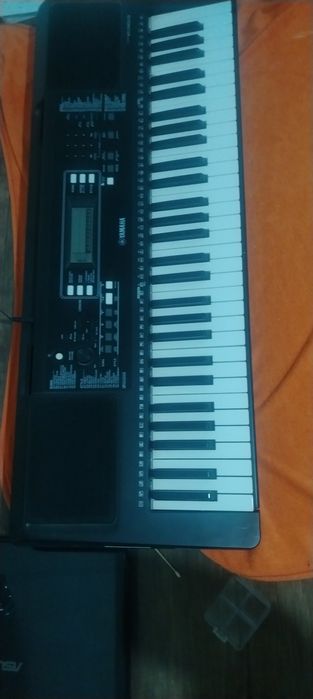 Yamaha psr E363 продаю