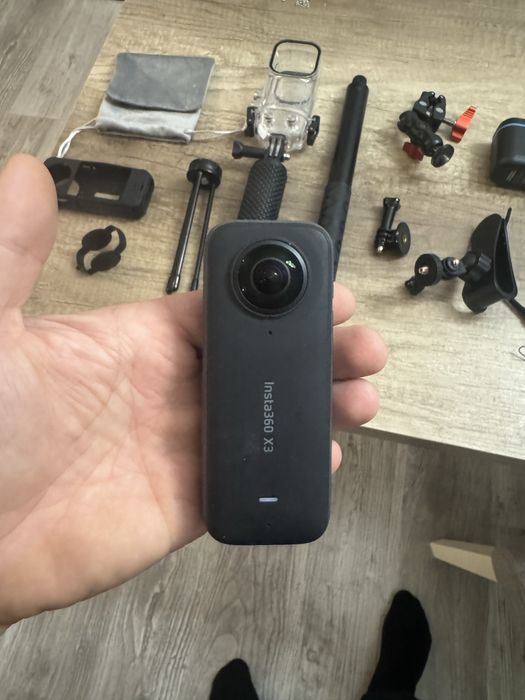 Камера 360  Insta360 X3