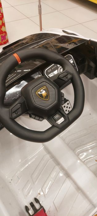 LAMBORGHINI masina lectrica