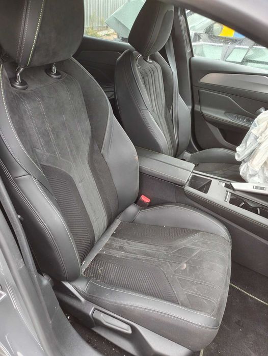 Peugeot 408 GT-LINE-ЗА ЧАСТИ