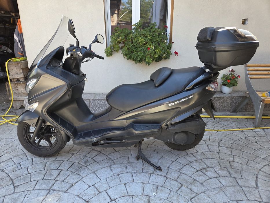 Suzuki Burgman 2000cc