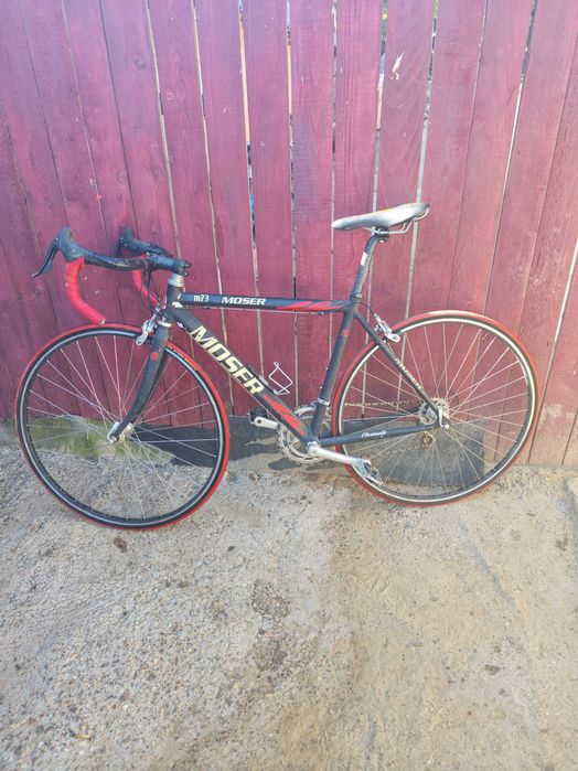 Vând bicicleta Moser M73
