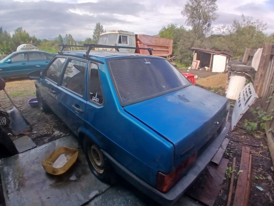 Продам ваз 21099
