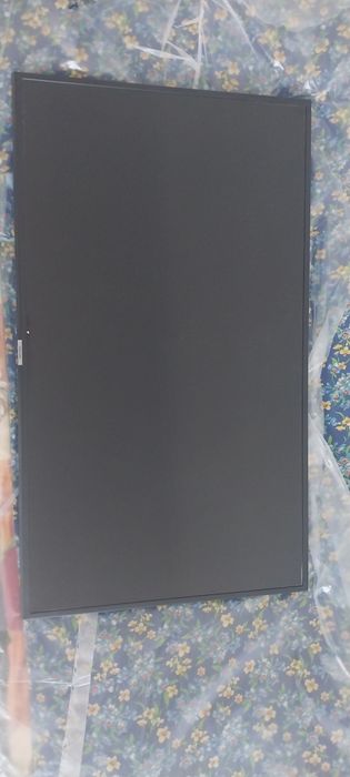 Продам Smart TV Samsung.