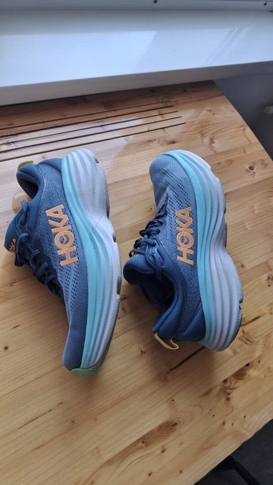 Hoka Bondi 8, mărimea 44,5