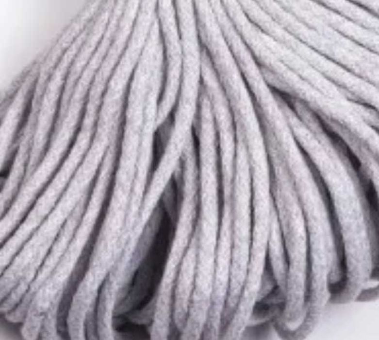 Бебешки кош, легло ръчно изплетен