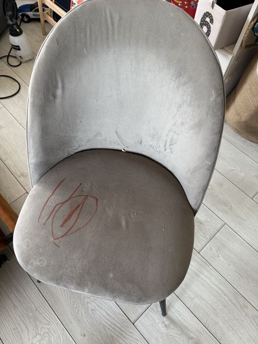 Curatare canapele, saltele, interioare auto, etc