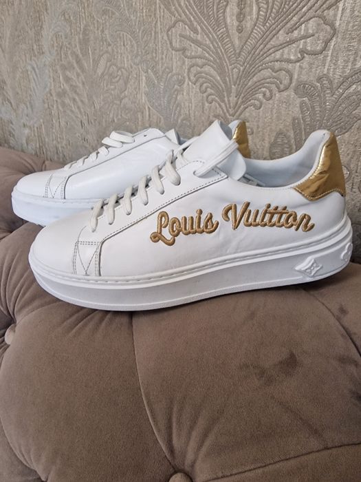 Tenesi piele louis vuitton 40