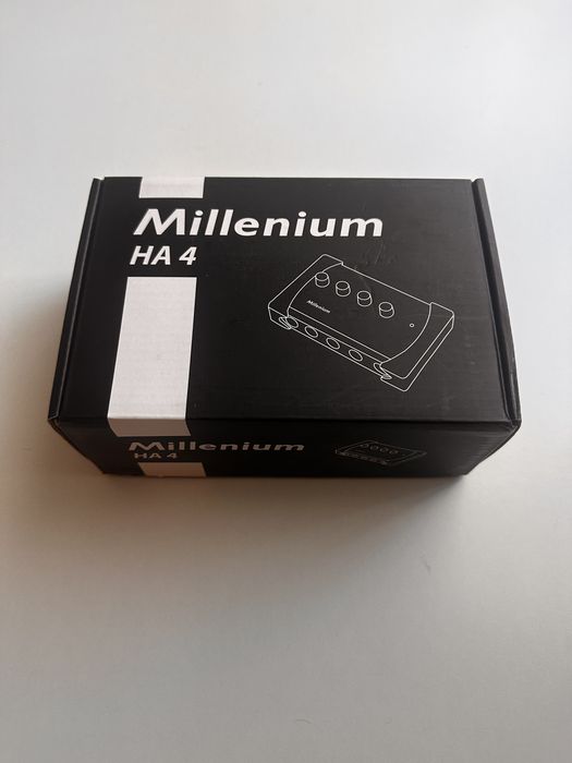 Amplificator stereo Casti Millenium HA4
