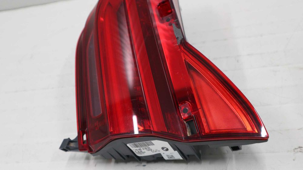 Десен вътрешен стоп БМВ Г11 Г12 Десен стоп заден капак БМВ Г11 Г12