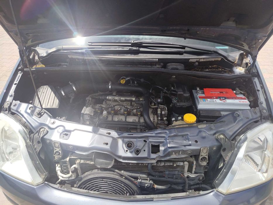 Opel Meriva 1.3CDT ВАН  ВЕРИГА  Фейст лифт много икономичен