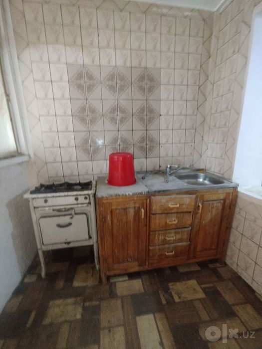 Ijaraga kvartira beriladi Sagdiyana parish orqasida 2 xona 1 etaj
