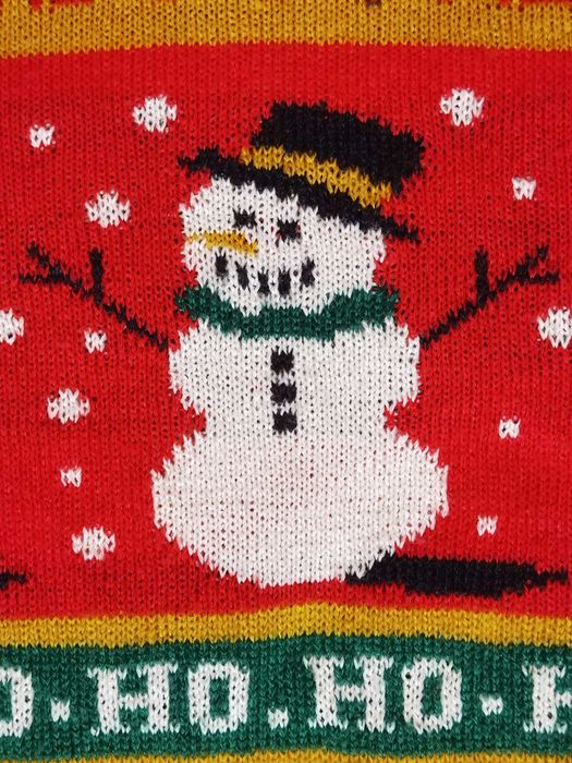 Pulover iarna om zapada brazi fulgi nea stele ursi sarbatori Craciun